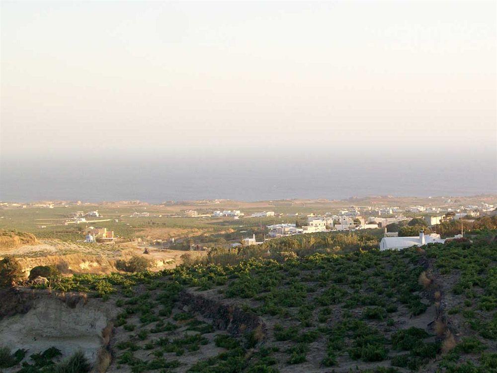 Zorbas Hotel Santorini Pyrgos Kallistis Ngoại thất bức ảnh