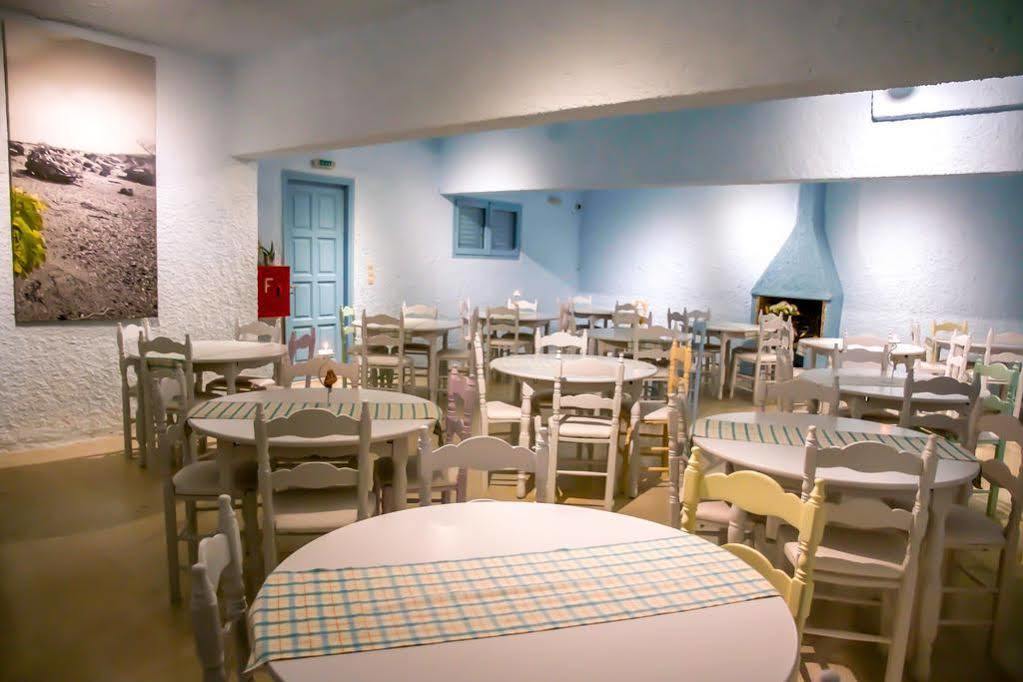 Zorbas Hotel Santorini Pyrgos Kallistis Ngoại thất bức ảnh
