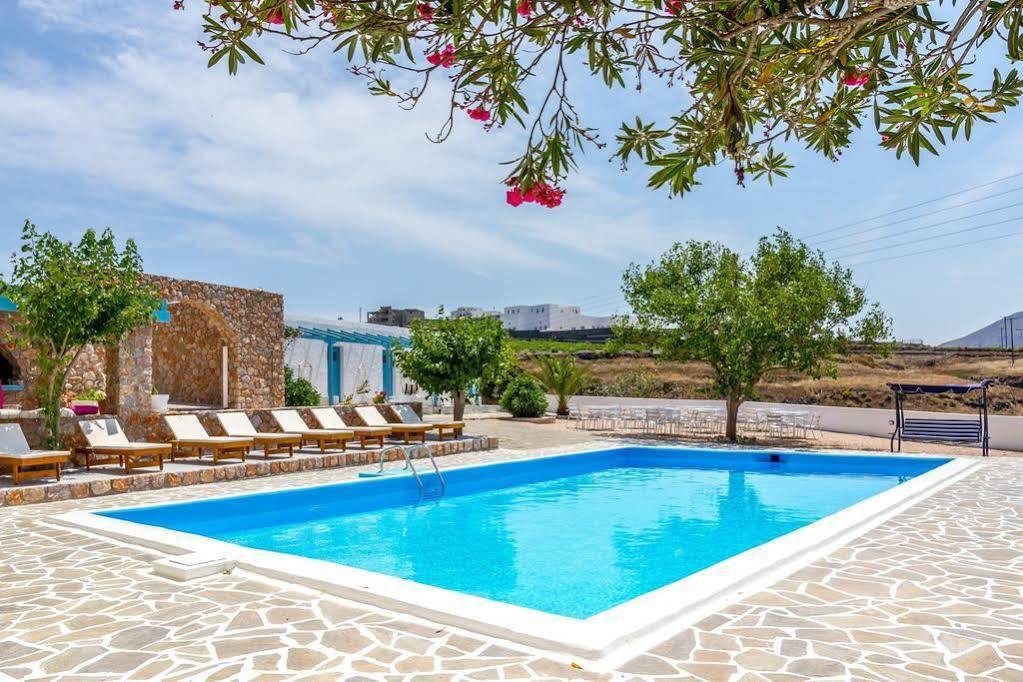 Zorbas Hotel Santorini Pyrgos Kallistis Ngoại thất bức ảnh